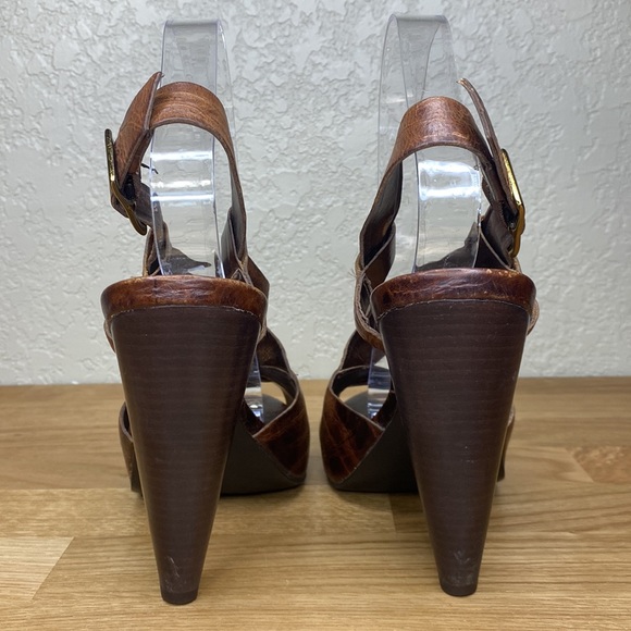 Carlos Santana Mesa Strappy Heels - Picture 4 of 14